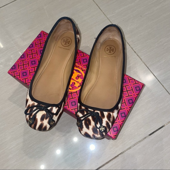 Tory Burch Laila Ballet Flats 🥿 - Picture 2 of 6
